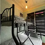 Taksim Cinar * Estambul