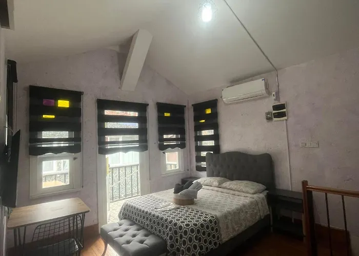 Taksim Cinar * Istanbul